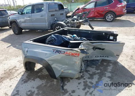 2019 Toyota Tacoma Trd Off Road from USA, damaged, VIN 3TMCZ5AN9KM279023